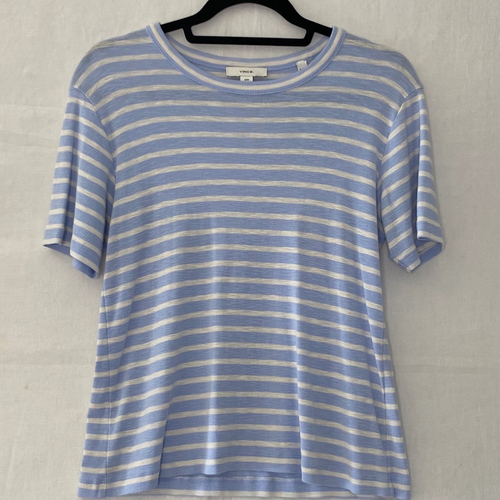 Vince Women's Crew Neck Striped Blue White Mid length Sleeve Size M
